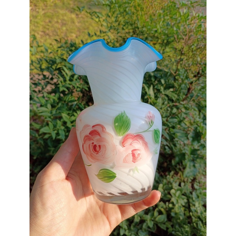 Vintage‎ Fenton Teleflora Swirl Art Glass Vase Hand Painted Aqua Blue Ruffle Rim
